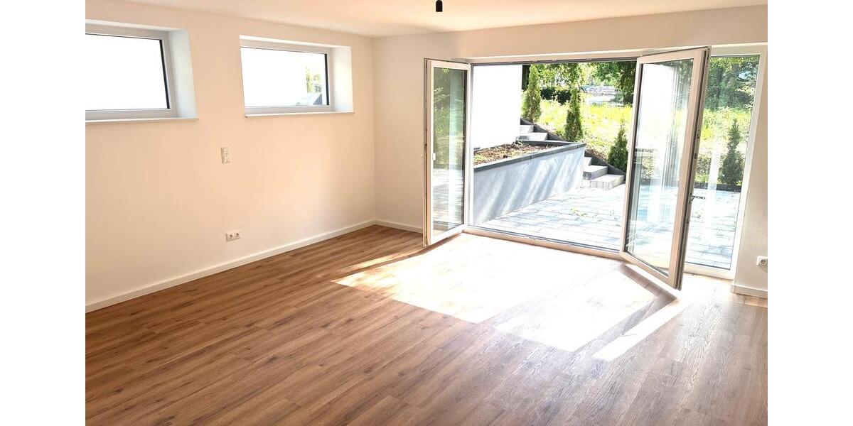 Erdgeschoßwohnung Frankfurt am Main Ginnheim - 2 Zimmer, 80 m&sup2;, 1.390&euro; | Angebot:26660601