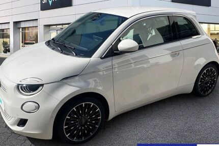 Fiat 500e 9.598 km 22.790 € Maintal 63477