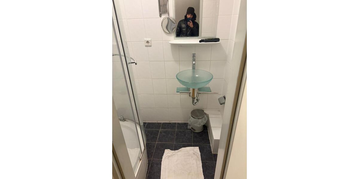 Etagenwohnung Frankfurt am Main Sossenheim - 1 Zimmer, 60 m&sup2;, 1.000&euro; | Angebot:26521809