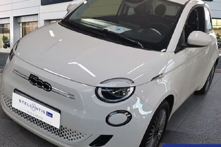 Fiat 500e 9.990 km 19.980 &euro; Frankfurt 60314