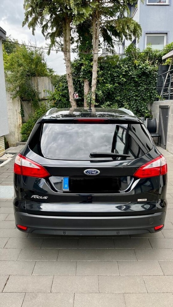 Ford Focus 138.840 km 7.900 € Niedernhausen 65527