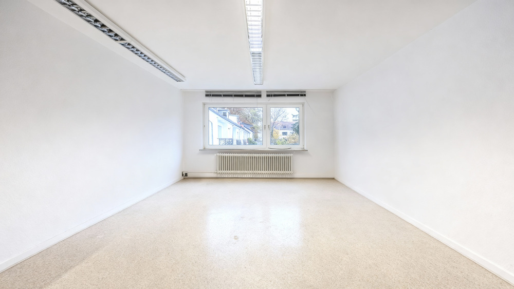 Leerstehendes MFH (6 Einheiten) mit Entwicklungspotenzial in beliebter Lage von Eckenheim! 1 zimmer