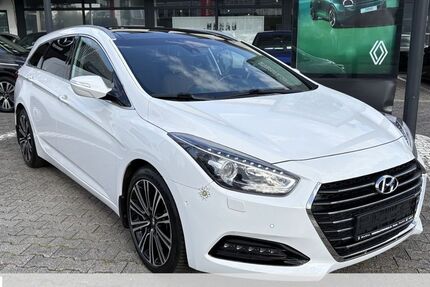 Hyundai i40 110.800 km 10.970 &euro; Hanau 63452