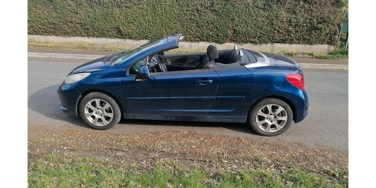 Peugeot 207 130.000 km 2.300 &euro; friedrichsdorf 61381