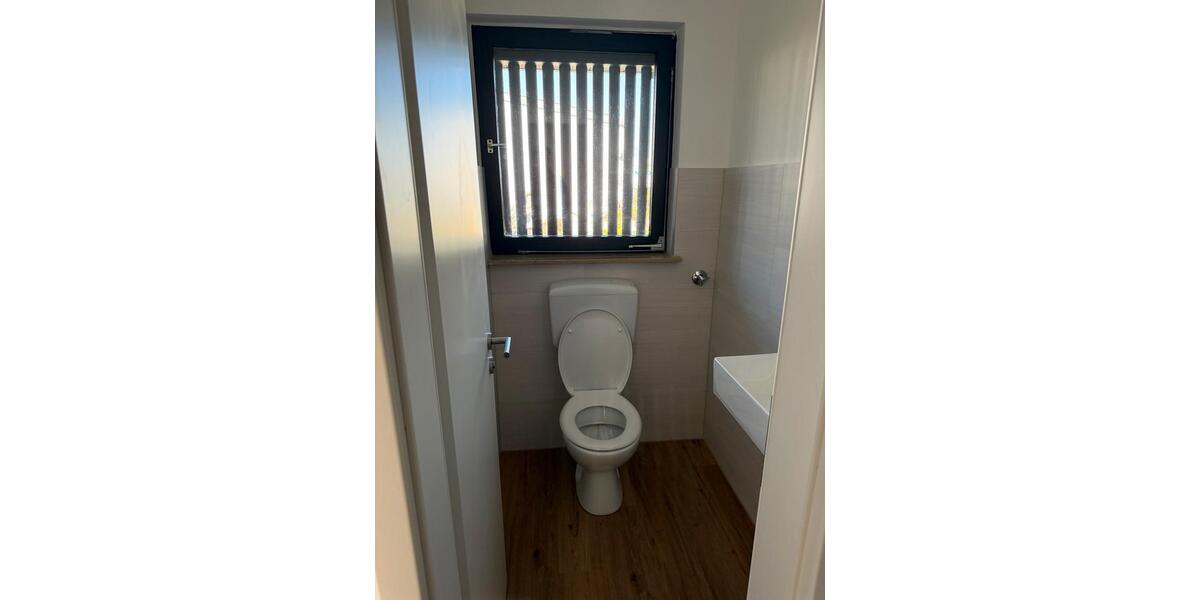 Bungalow Langen (Hessen) - 4 Zimmer, 140 m&sup2;, 2.200&euro; | Angebot:26412462