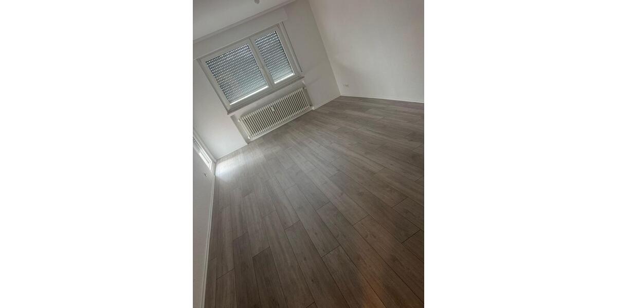 Etagenwohnung Frankfurt am Main Bergen-Enkheim - 2 Zimmer, 60 m&sup2;, 1.030&euro; | Angebot:26166537