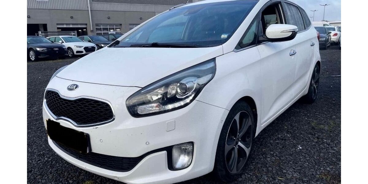 Kia Carens 175.000 km 8.600 &euro; Frankfurt am Main 60386