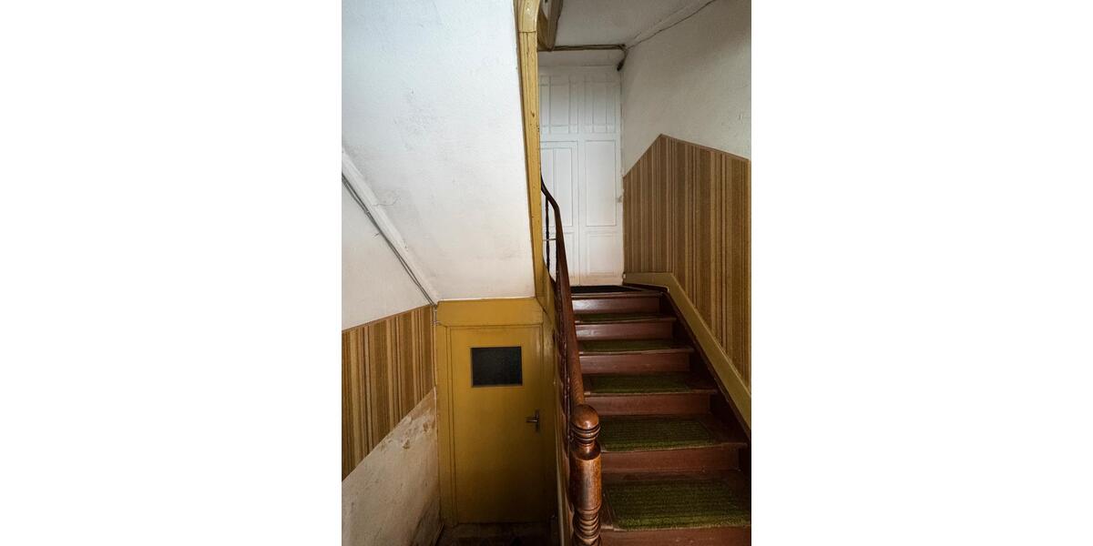 Mehrfamilienhaus, Wohnhaus Bad Soden am Taunus - 8 Zimmer, 140 m&sup2;, 550.000&euro; | Angebot:26963644