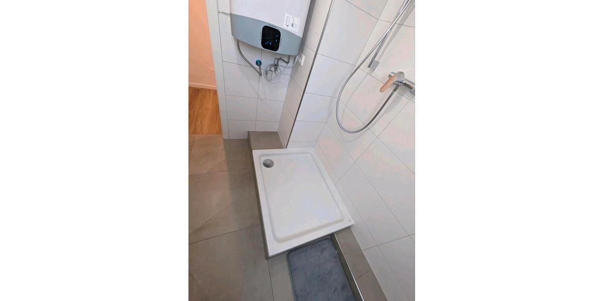 Dachgeschoßwohnung Roßdorf - 2.5 Zimmer, 53 m&sup2;, 780&euro; | Angebot:26608776