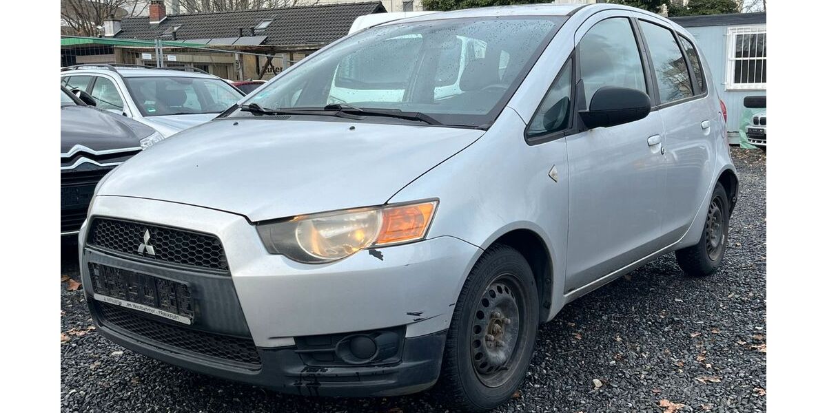 Mitsubishi Colt 143.852 km 3.390 &euro; Frankfurt 65933