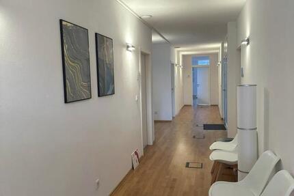 Büro-Praxisraum zu vermieten zimmer