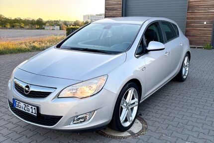 Opel Astra 178.500 km 4.540 &euro; Raunheim 65479