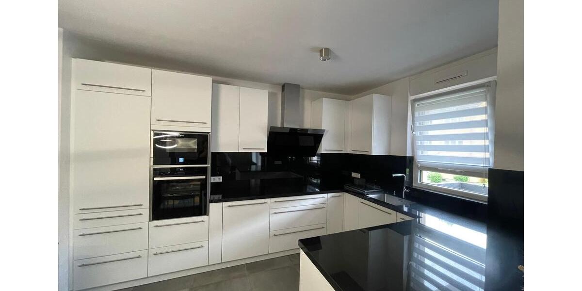 Etagenwohnung Frankfurt am Main Schwanheim - 3 Zimmer, 89 m&sup2;, 2.060&euro; | Angebot:26395145