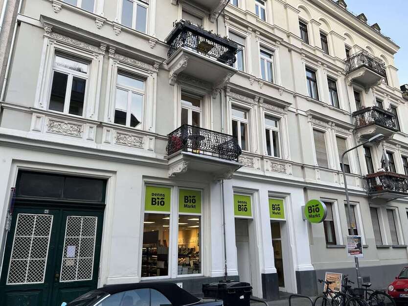 Büro in Wiesbaden 1.140.000 € 421 m²