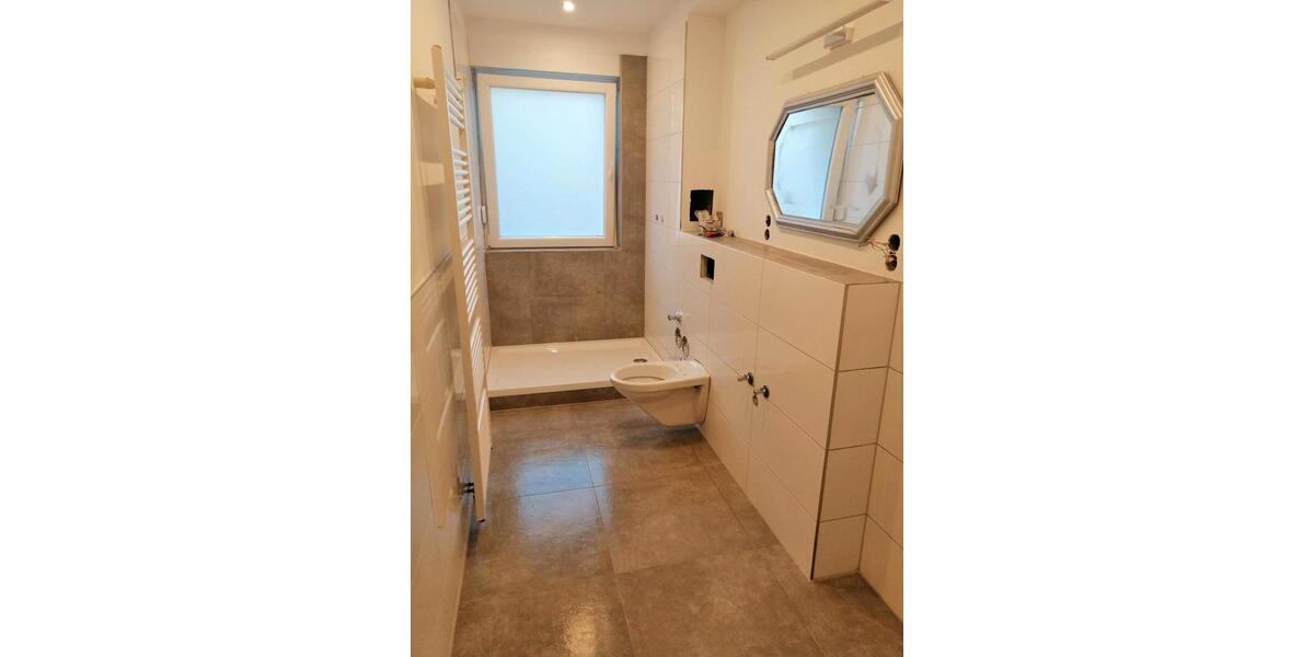 Etagenwohnung Frankfurt am Main Sossenheim - 3 Zimmer, 105 m&sup2;, 1.350&euro; | Angebot:25640926