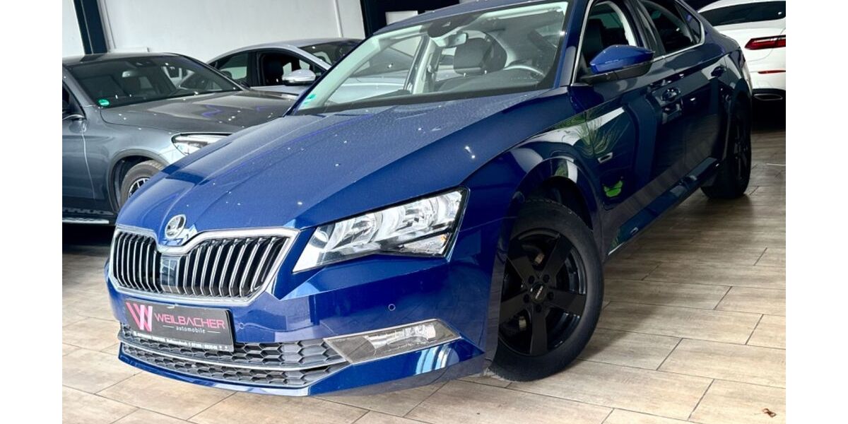 Skoda Superb 82.500 km 16.490 &euro; Flörsheim 65439