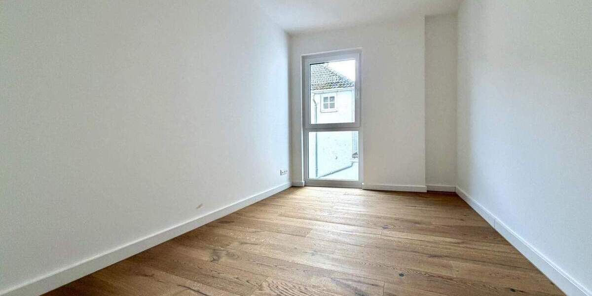 Etagenwohnung Oberursel - 3 Zimmer, 76 m&sup2;, 549.000&euro; | Angebot:25696447