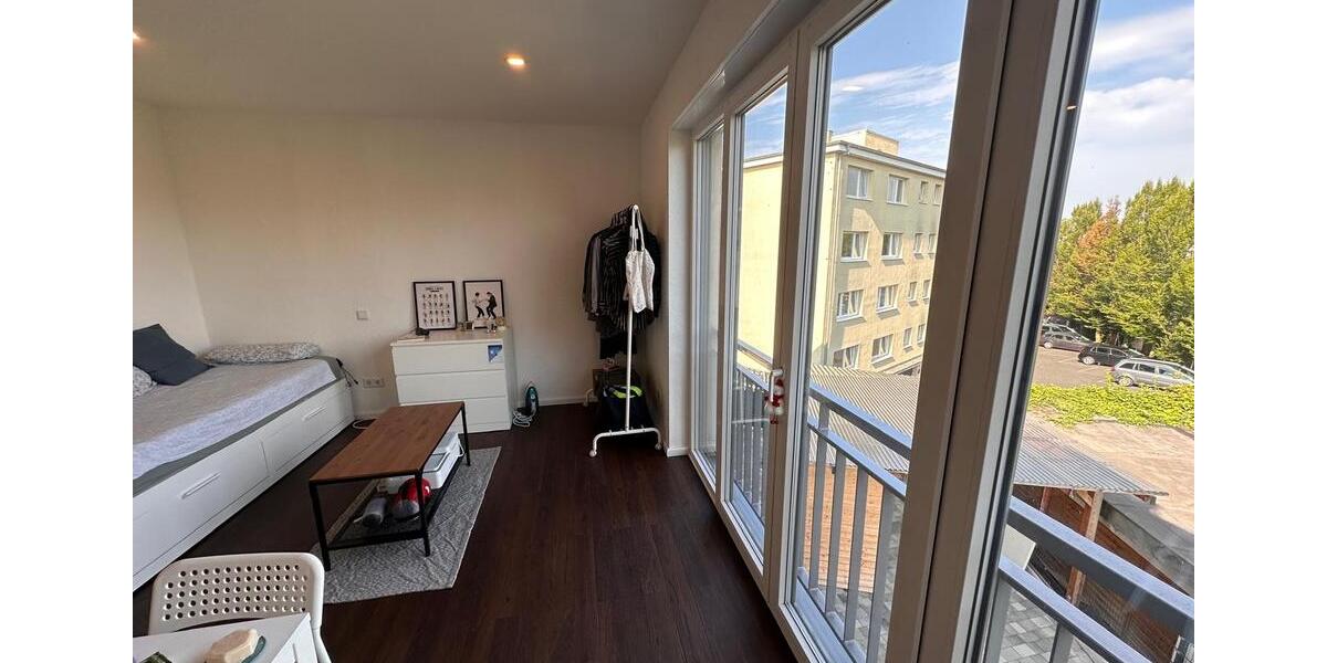 Hochparterre Frankfurt am Main Ginnheim - 1 Zimmer, 25 m&sup2;, 620&euro; | Angebot:26416802
