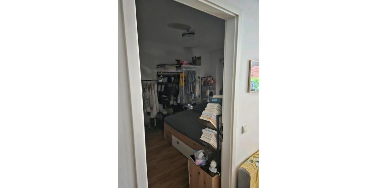 Erdgeschoßwohnung Frankfurt am Main Ostend - 2.5 Zimmer, 62 m&sup2;, 1.470&euro; | Angebot:26636088
