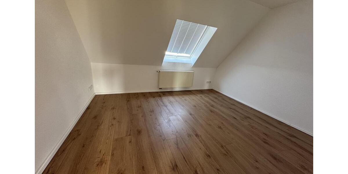 Maisonettenwohnung Frankfurt am Main Bergen-Enkheim - 4 Zimmer, 110 m&sup2;, 1.500&euro; | Angebot:26490680