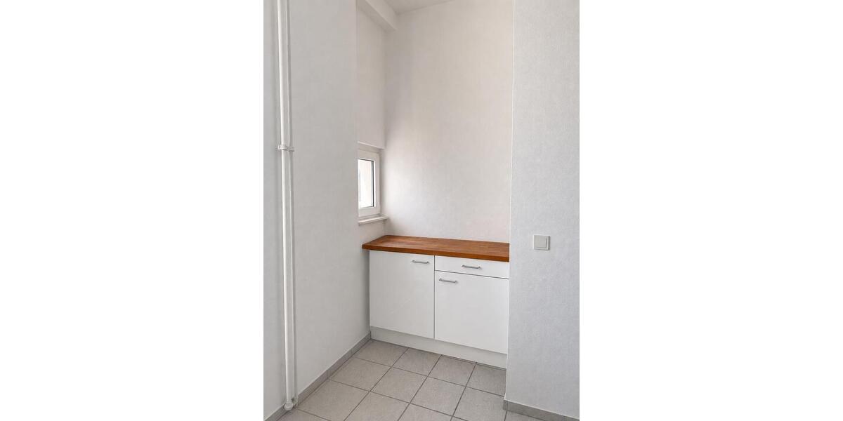 Etagenwohnung Frankfurt am Main Bockenheim - 1 Zimmer, 42 m&sup2;, 295.000&euro; | Angebot:27294685