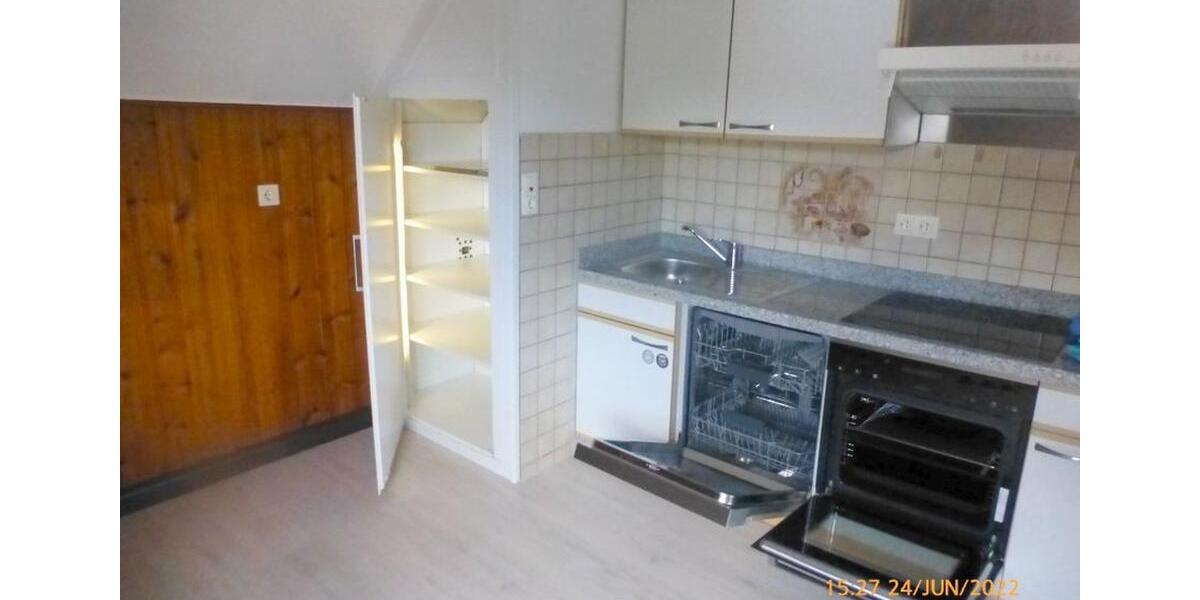 Dachgeschoßwohnung Niedernhausen - 3 Zimmer, 90 m&sup2;, 870&euro; | Angebot:26181056