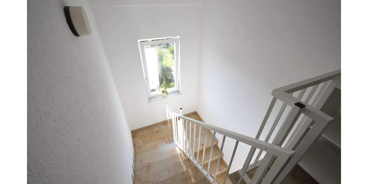 Etagenwohnung Frankfurt am Main Niederrad - 2 Zimmer, 50 m&sup2;, 1.490&euro; | Angebot:25796289