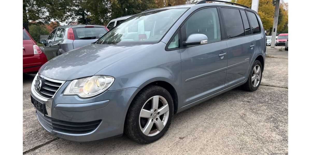 VW Touran 240.000 km 2.999 &euro; Rossdorf 64380