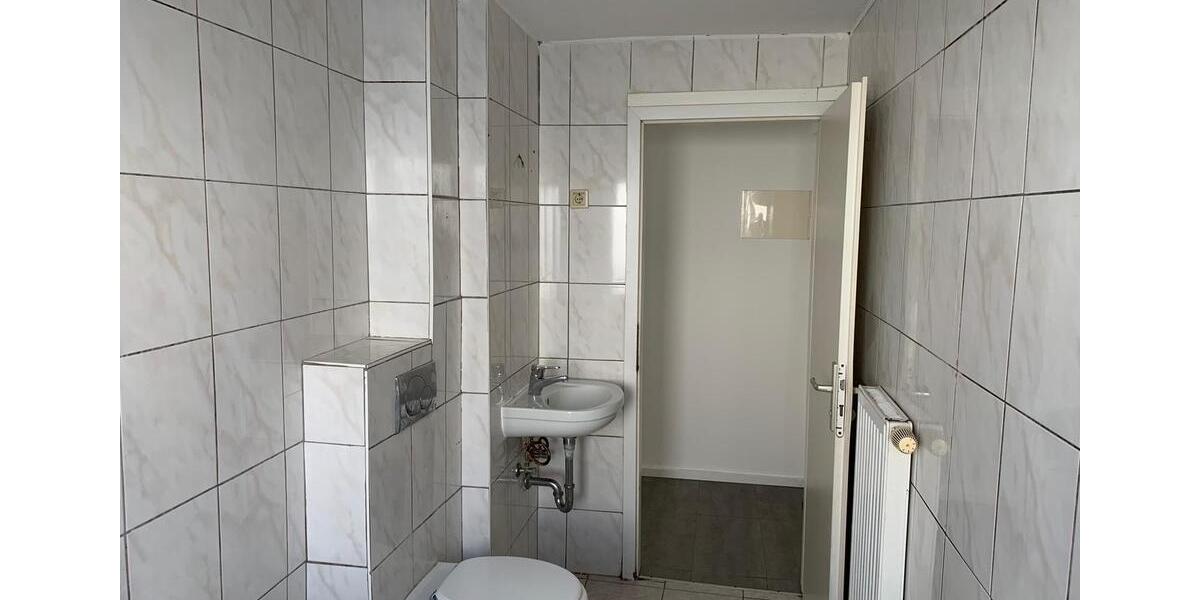 3 Zimmer Wohnung zu vermieten in Zentrale Lage 3 zimmer