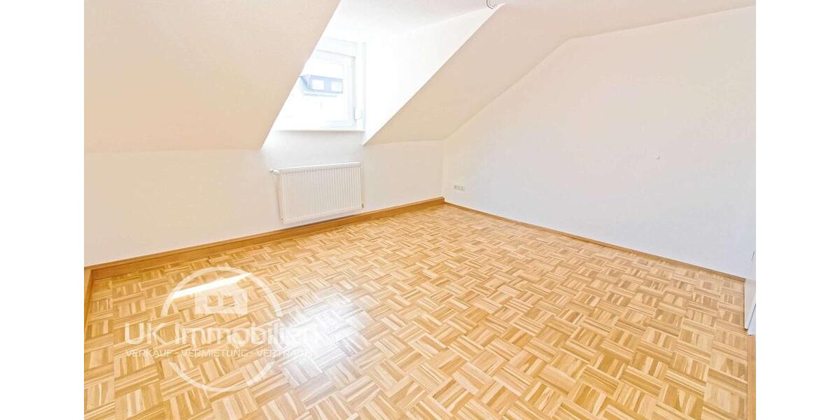 Tolles Single-Domizil + Zweitbezug nach Sanierung 2 zimmer