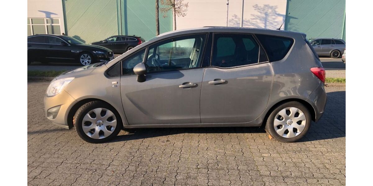 Opel Meriva 65.000 km 7.799 &euro; Rüsselsheim 65428