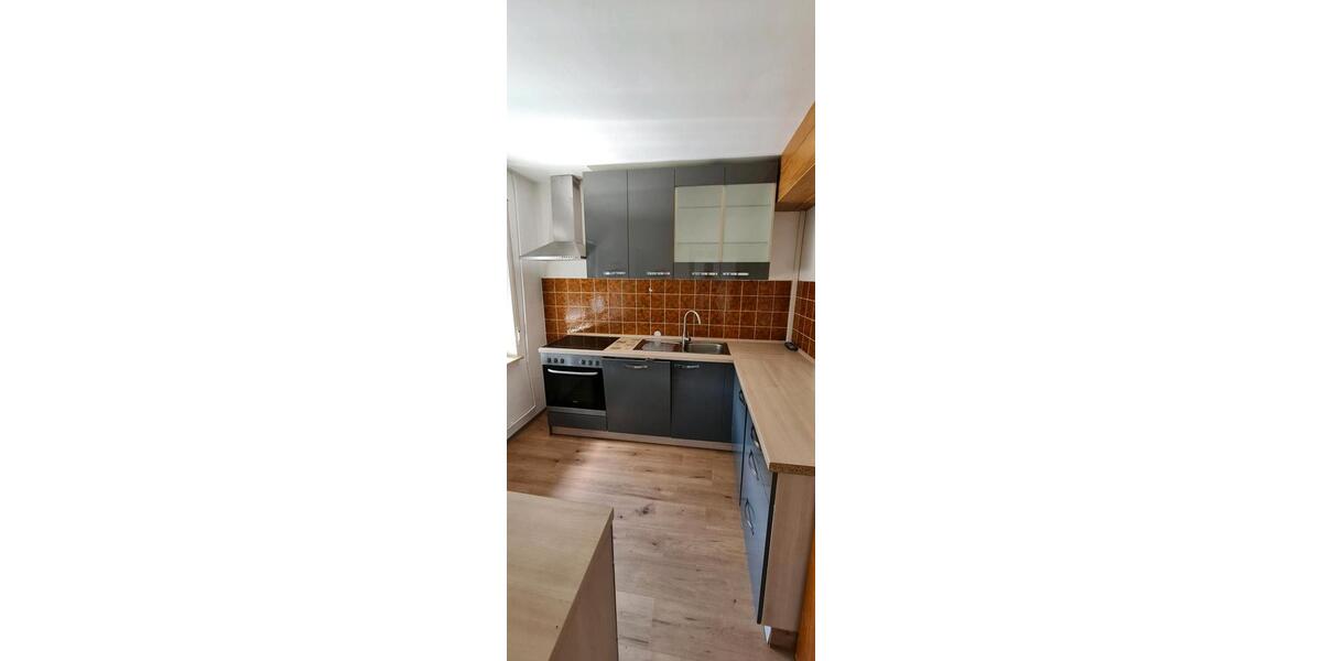 Einfamilienhaus Niedernhausen - 6 Zimmer, 155 m&sup2;, 3.000&euro; | Angebot:24980995