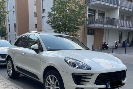 Porsche Macan 104.000 km 30.890 &euro; Frankfurt am Main 60326