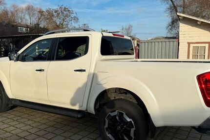 Nissan Navara 181.000 km 23.850 &euro; Frankfurt am Main 65931