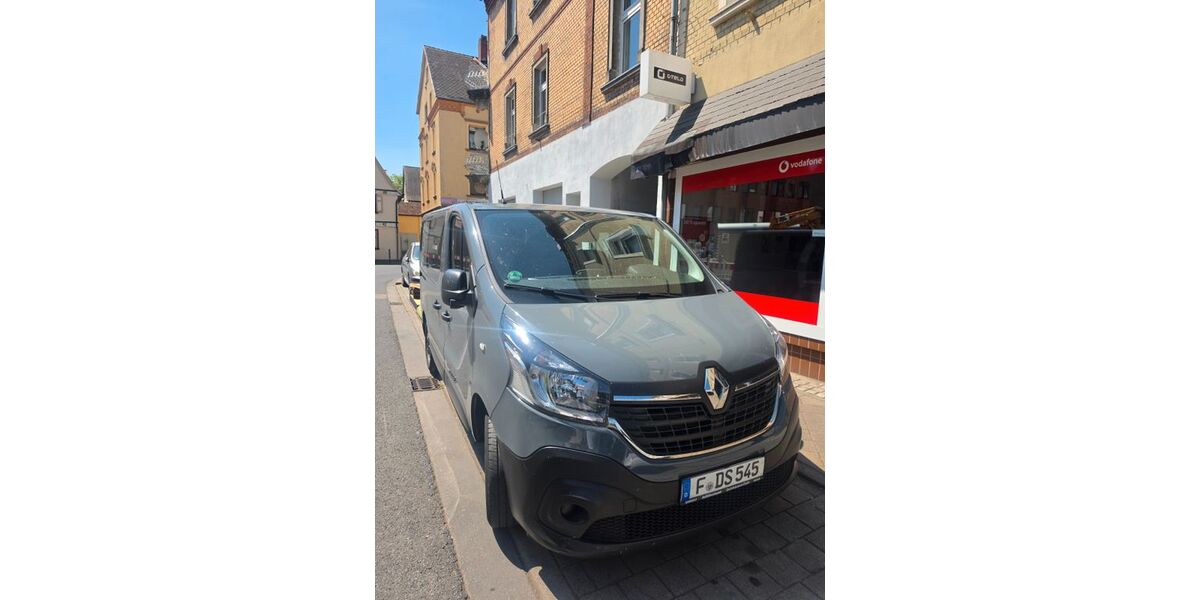 Renault Trafic 92.057 km 19.500 &euro; Frankfurt am Main 65933