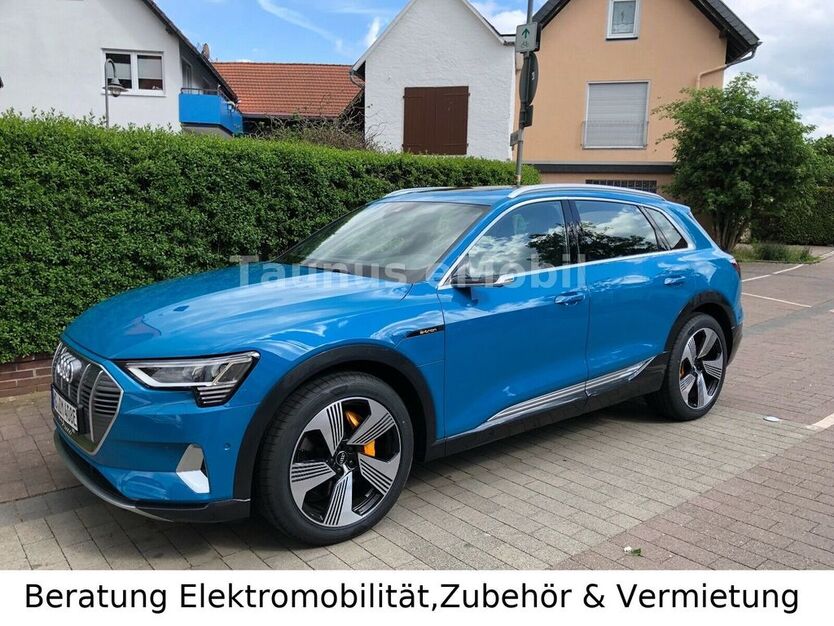 Audi e-tron 44.500 km 50.555 € Friedrichsdorf 61381