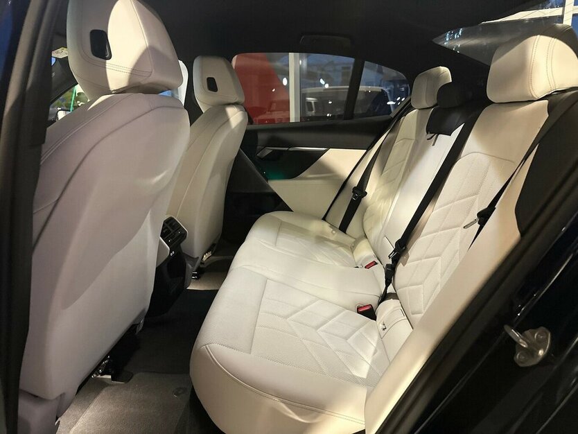 530e M Sport |Nur 3.TKM|Tansanit-Bau II|Traum