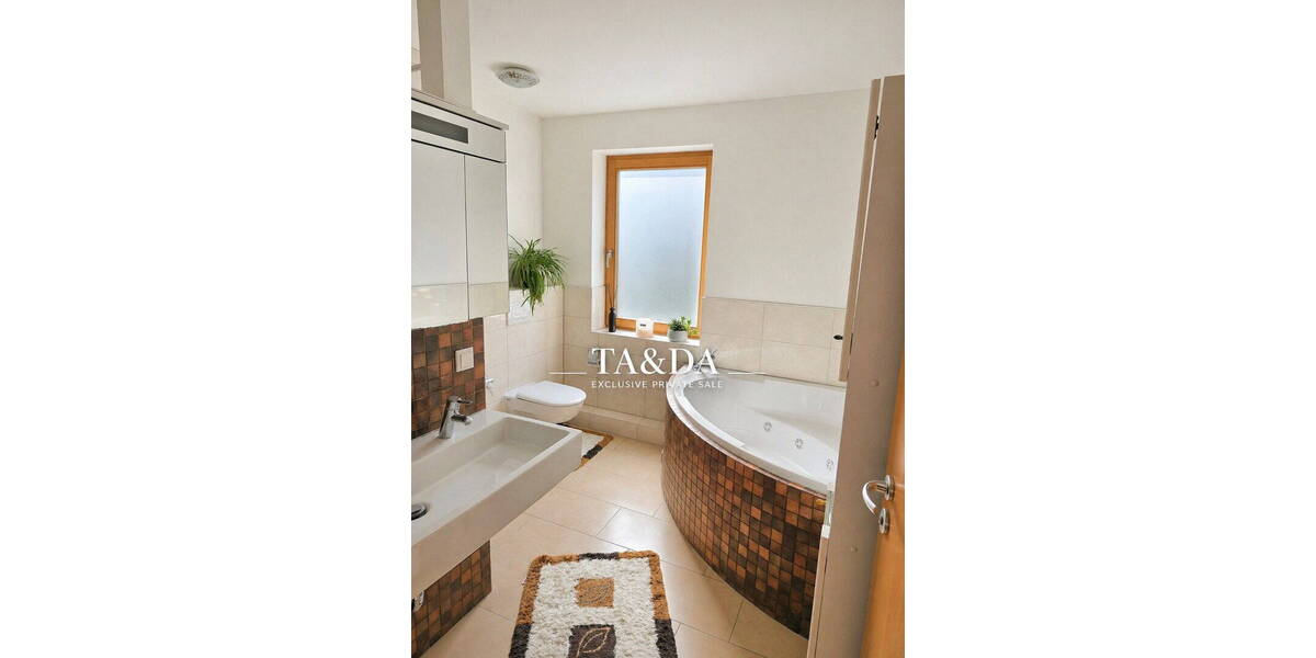 Reihenmittelhaus Frankfurt Kalbach-Riedberg - 6 Zimmer, 148 m&sup2;, 1.169.000&euro; | Angebot:26377245