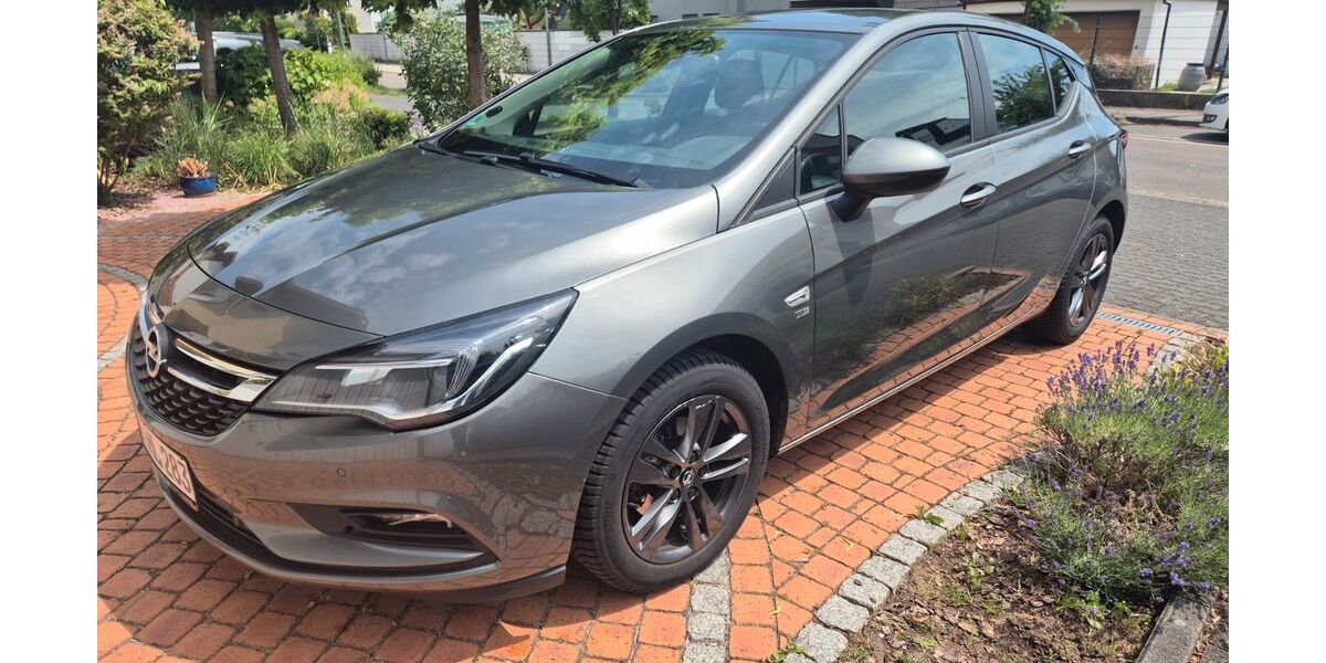 Opel Astra 98.000 km 9.500 &euro; Hanau 63456