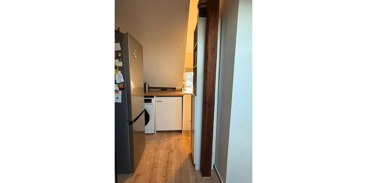 Etagenwohnung Frankfurt am Main Nied - 2.5 Zimmer, 67 m&sup2;, 860&euro; | Angebot:26084919