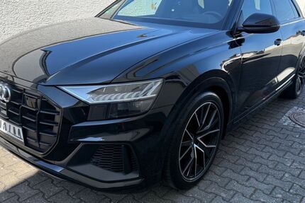 Audi Q8 79.000 km 59.000 &euro; Frankfurt am Main 60529