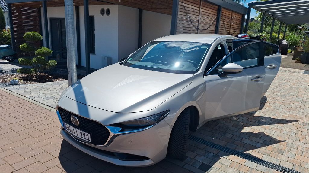Mazda 3 9.500 km 22.998 &euro; Neuberg 63543
