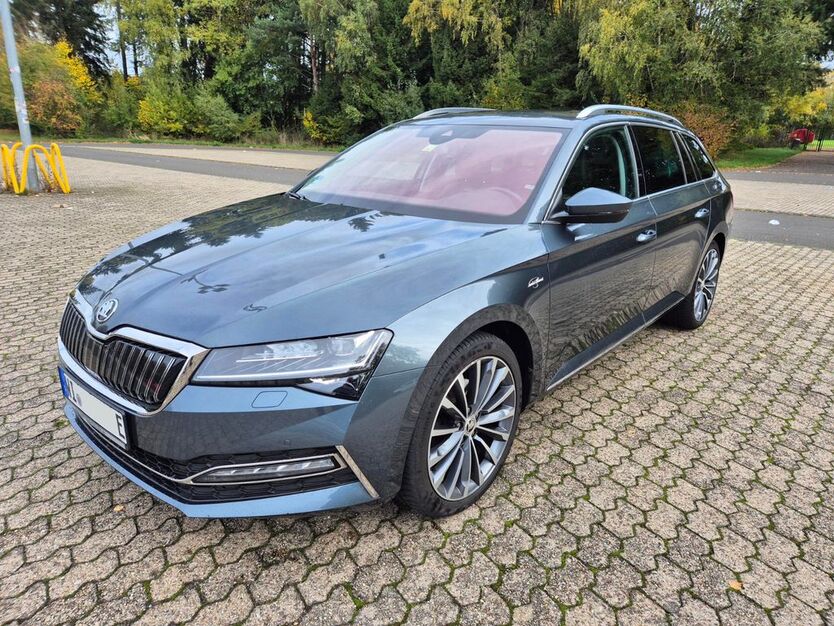 Skoda Superb 139.000 km 19.500 € Wiesbaden 65189