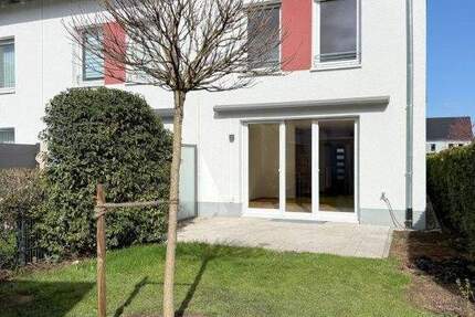 Haus Frankfurt am Main Harheim - 5 Zimmer, 156 m&sup2;, 2.600&euro; | Angebot:25768507