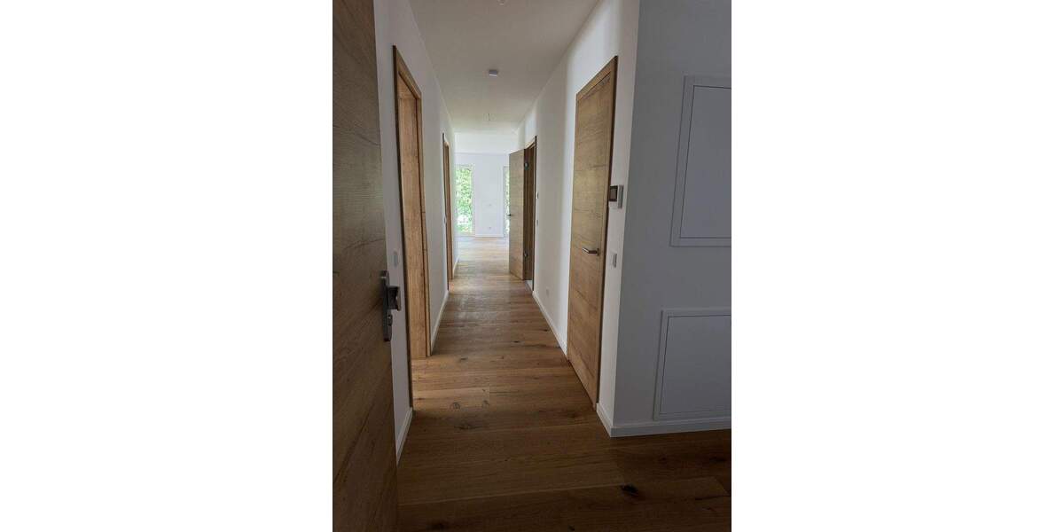 Etagenwohnung Dreieich Buchschlag - 3 Zimmer, 115 m&sup2;, 2.300&euro; | Angebot:25498544