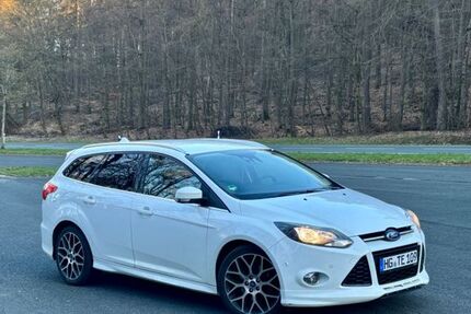 Ford Focus 112.000 km 9.300 &euro; Neu-Anspach 61267