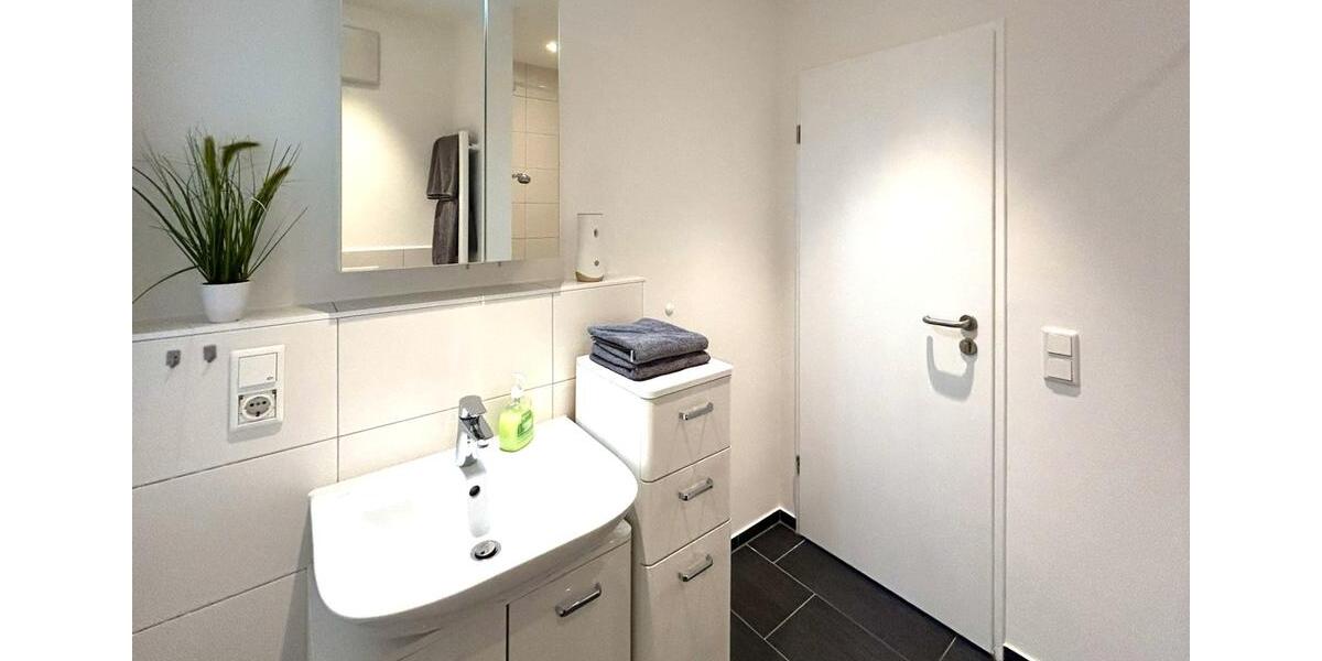 Einfamilienhaus Frankfurt am Main Niederrad - 2 Zimmer, 39 m&sup2;, 1.695&euro; | Angebot:17040101