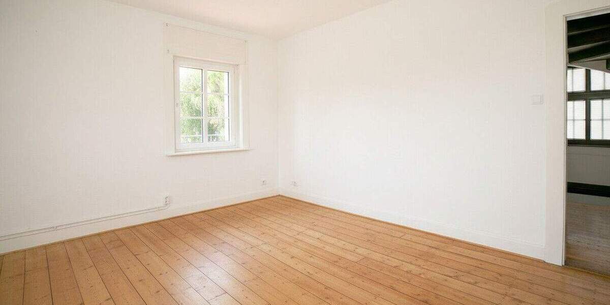 Einfamilienhaus Langen - 8 Zimmer, 190 m&sup2;, 2.900&euro; | Angebot:25689006