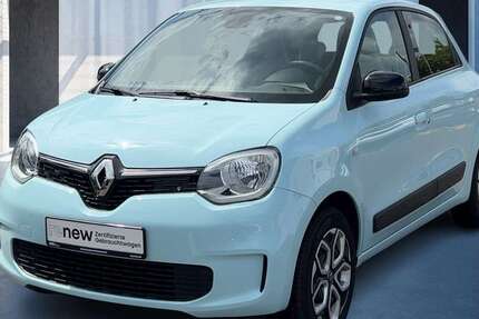 Renault Twingo 18.605 km 12.880 &euro; Frankfurt / Main 60314
