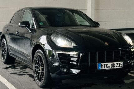 Porsche Macan 189.500 km 28.300 &euro; Eppstein 65817